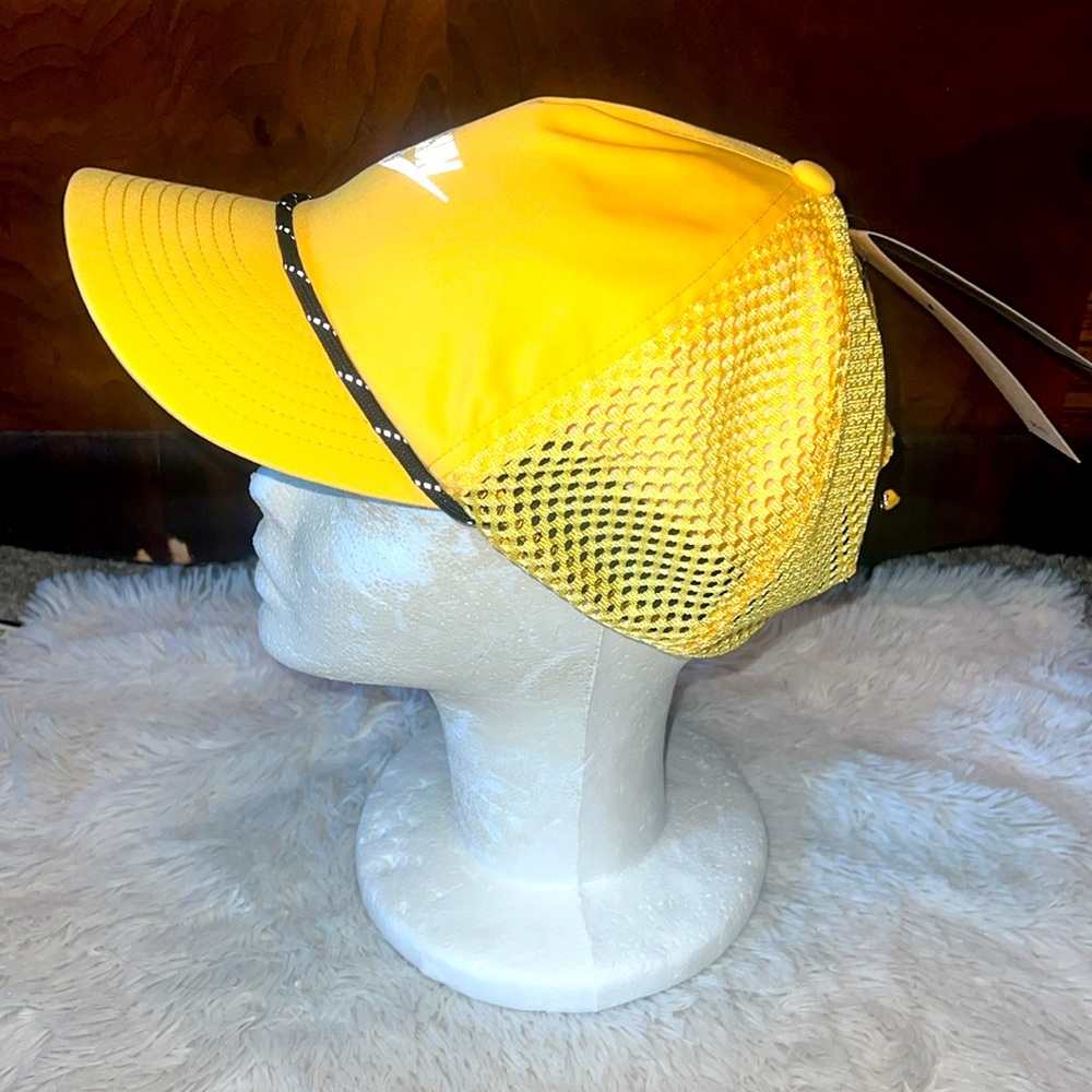 NIKE “SEE ME” RUN CAP - Picture 2 of 4